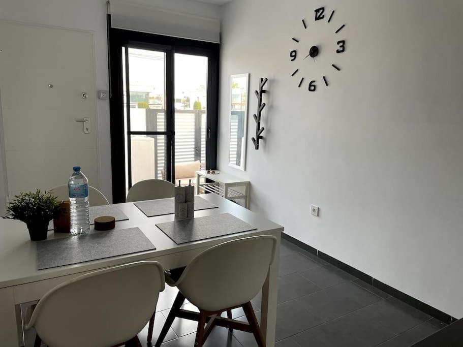 Apartment Modern With Pool Area San Pedro del Pinatar
